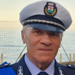 Lettera 3/ Pietra, il comandante della Polizia locale: Senso di marcia sul lungomare, l’inversione prevista dalla procedura