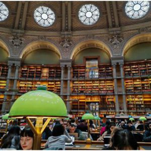 Reportage dell’ingegnere/Parigi e la cultura perduta? Stupisce cordialità e gentilezza. Pungenti ma non cattivi. Meno delinquenza se paragonata a Milano e passeggiare di notte