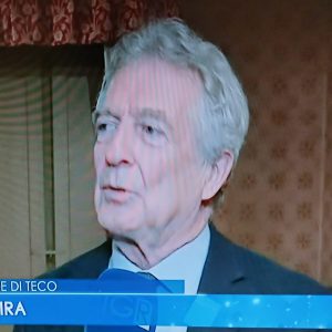 Pieve di Teco isola pedonale sì, oppure no. Due tesi a confronto. Ogni paese ha le sue caratteristiche e bisogna conoscere la realtà. Già 500 firme