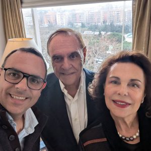 Mastella dalla Dc a ex ministro: “Vincevo le elezioni da sex symbol. Le donne mi votavano. Andavo casa per casa”. Se il figlio Elio si candida nella “sua” Loano