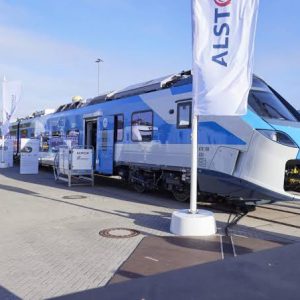 Alstom (Vado Ligure). Nuovo Intercity riciclabile per Trenitalia. Meno 30% di consumi elettrici. Velocità 200 km