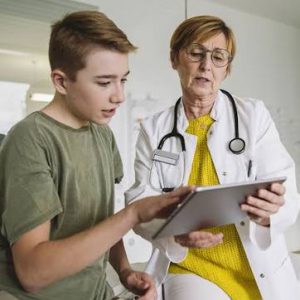 Tumori nei giovani: un’analisi che tutti dovremmo leggere. Le cause dell’invecchiamento biologico rispetto all’età cronologica