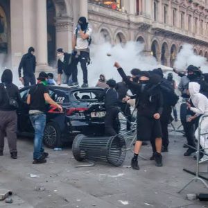La “repubblica dei maranza”? Violenze, assalti, saccheggi: il dovere di fare chiarezza su origini e responsabilità di chi ha messo a fuoco le città e di chi non le ha protette fallendo nella prevenzione